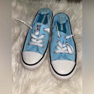 NWOT Blue Converse Low Top Shoes